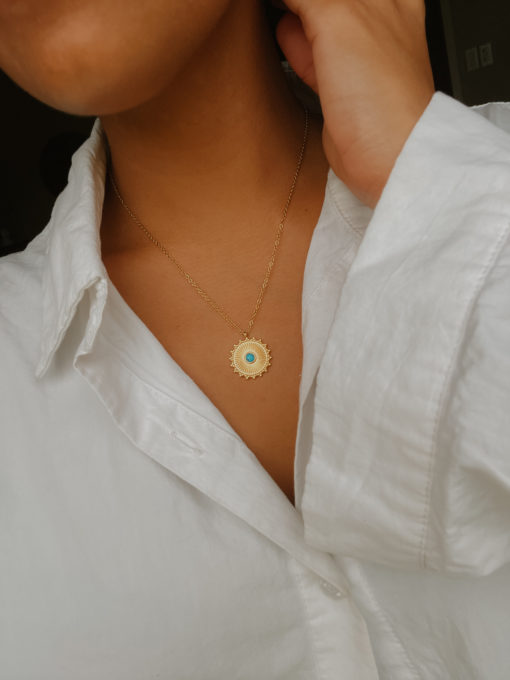 Round Pendant Necklace