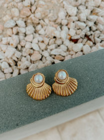 Eira Pearl Earrings