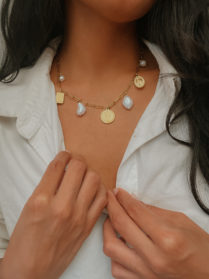 Pearly girly charm necklace