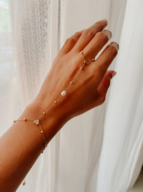 Pearly Heart Chain Bracelet