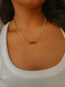 Mom sparkly necklace