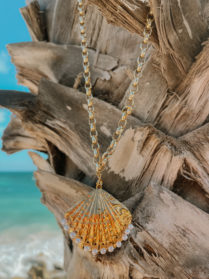 Sirena Cocolishi Necklace (Handmade)