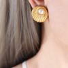 Perlita Shell Earring